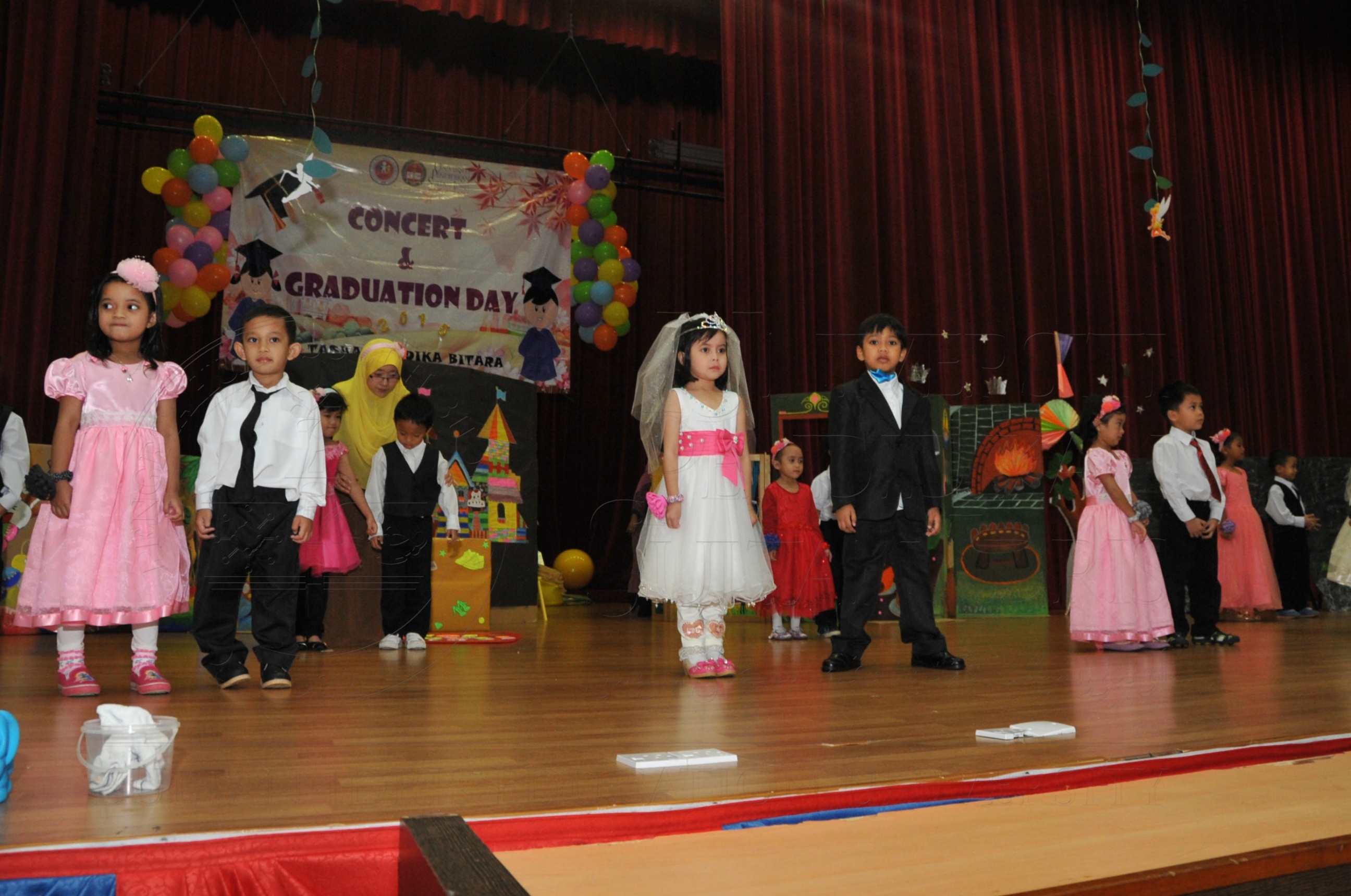 PRO15 163 KONVO HAS 0719